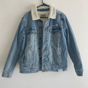 Denim Jacket with Sherpa lining - medium